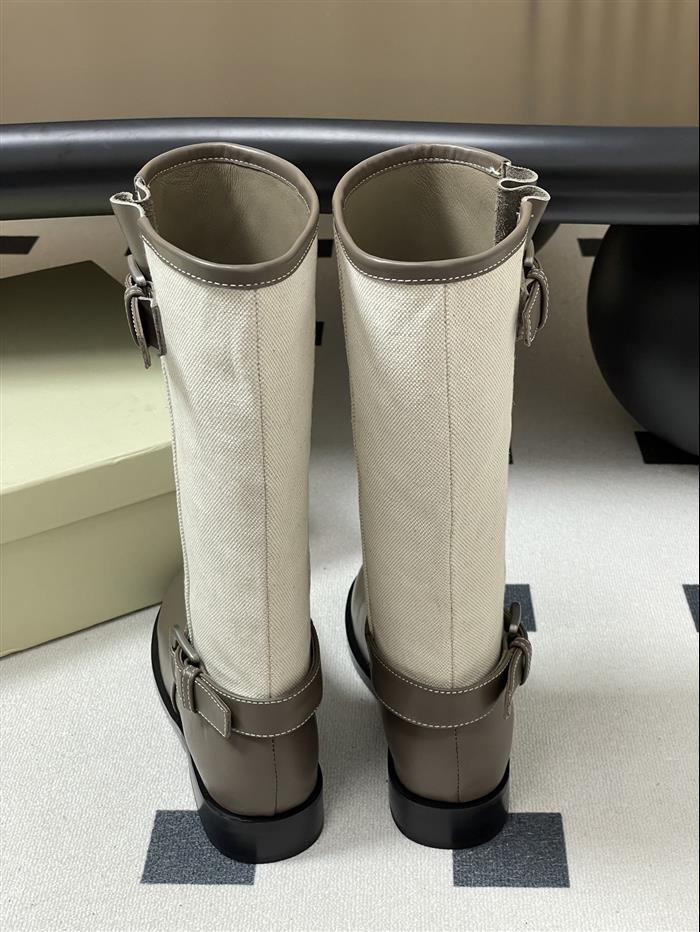 20251128175425401 390